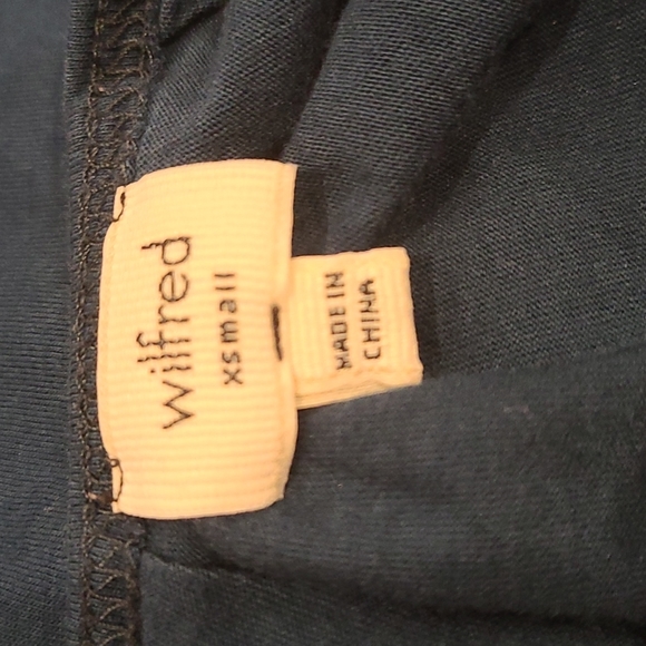 Wilfred deep teal tshirt - Picture 9 of 9